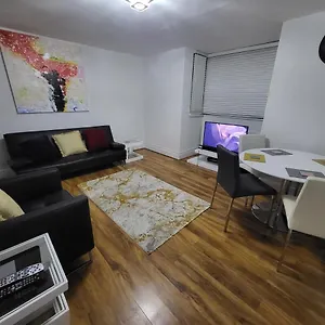 Modern Apartment, Woolwich Apartment London